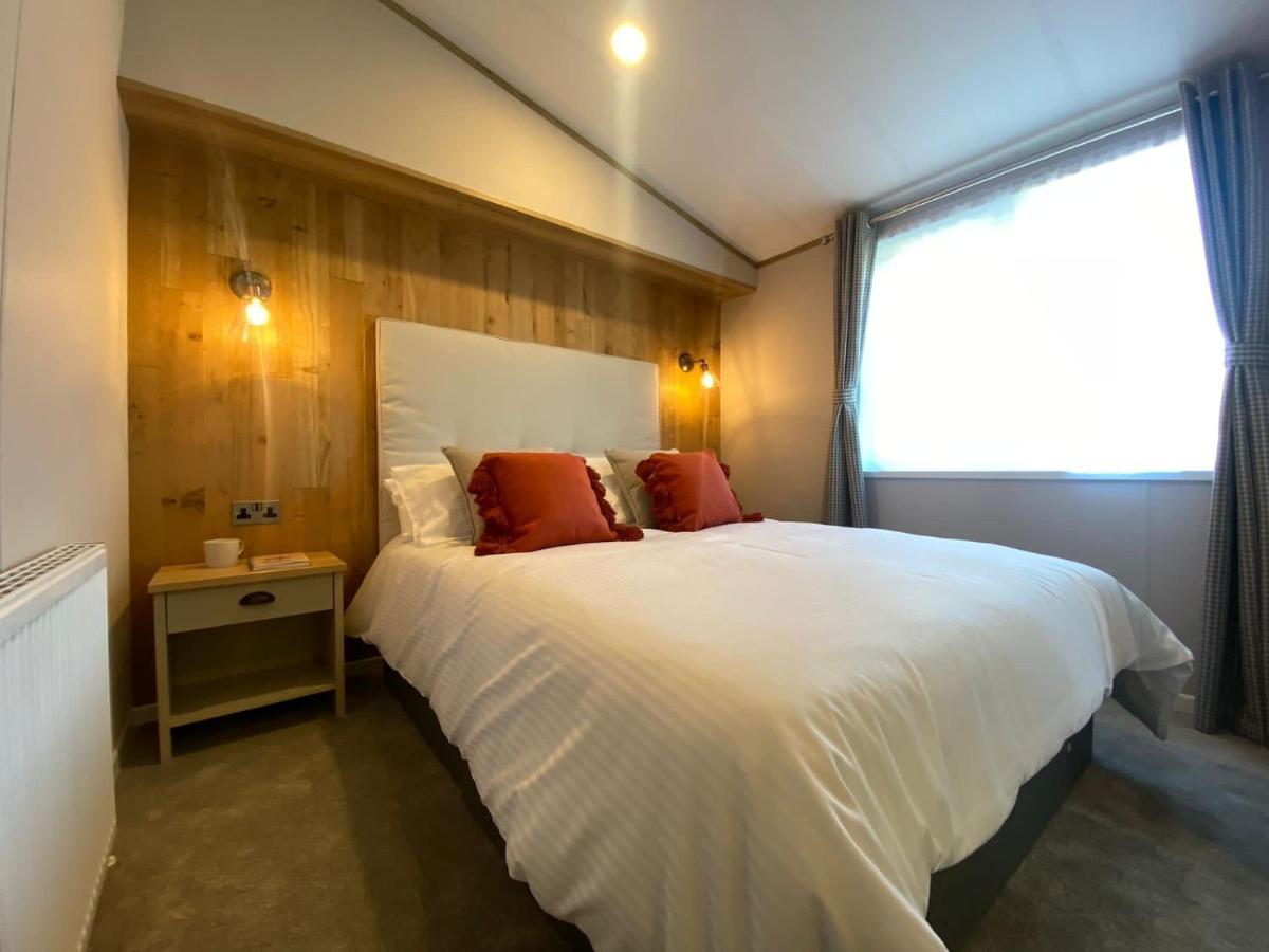 Daphne'S Lodge Mawgan Porth Luaran gambar