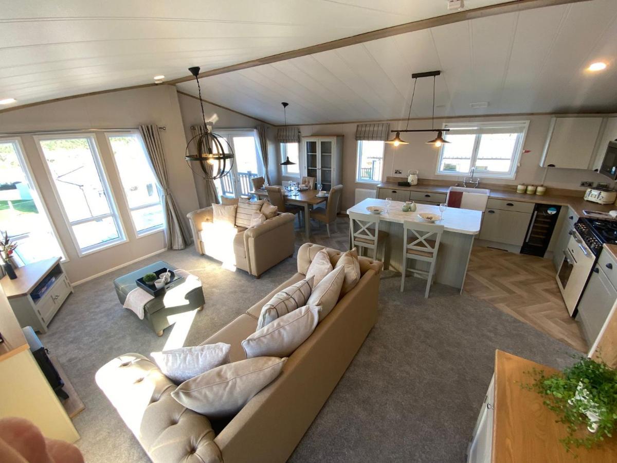 Daphne'S Lodge Mawgan Porth Luaran gambar