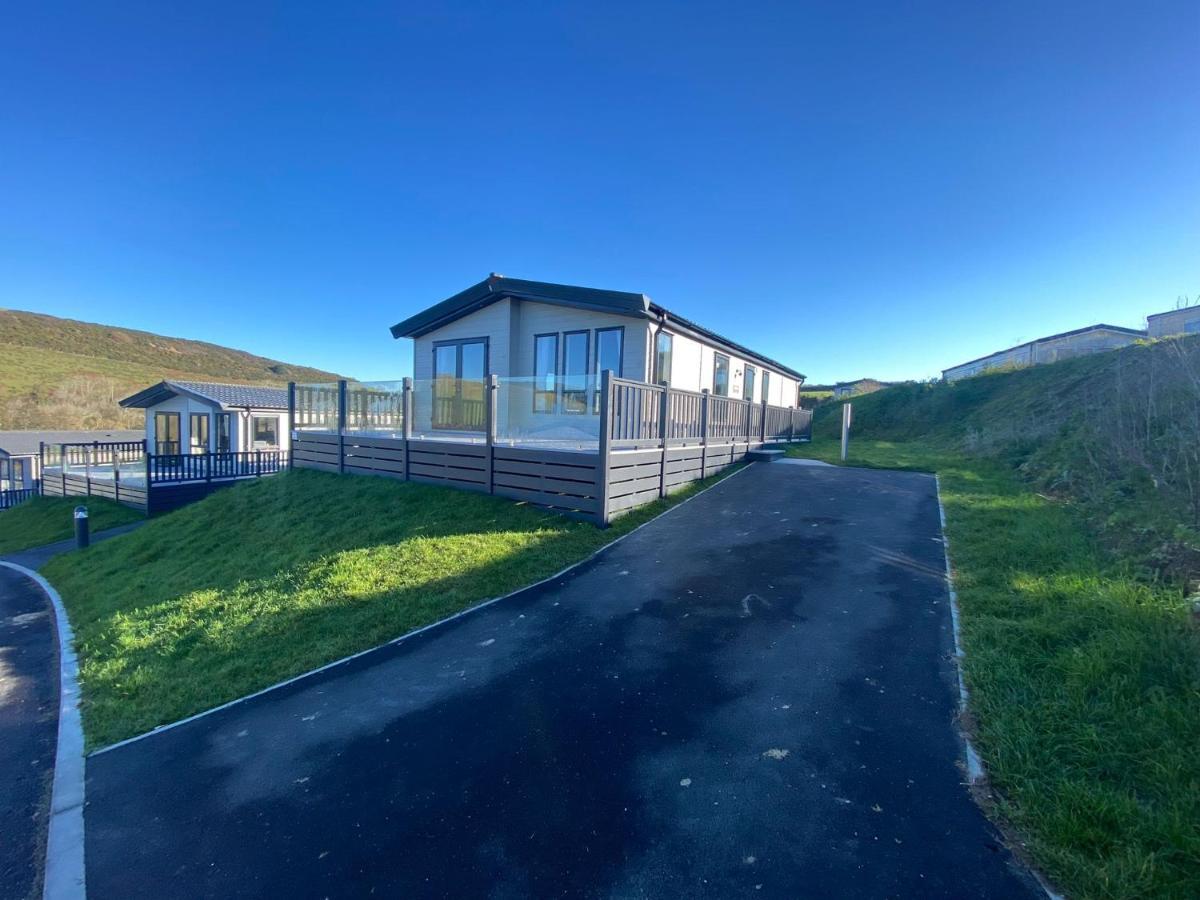 Daphne'S Lodge Mawgan Porth Luaran gambar
